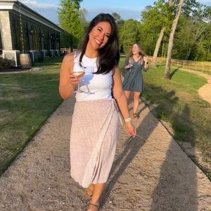 Meet your Posher, Julia